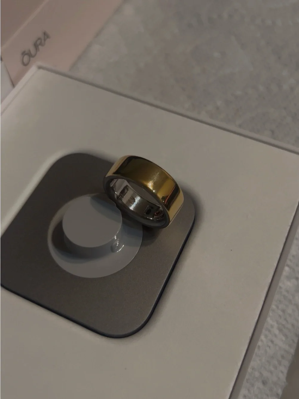 Gold Oura Ring Gen 4 – Size 7 – Like New – $250 ✨